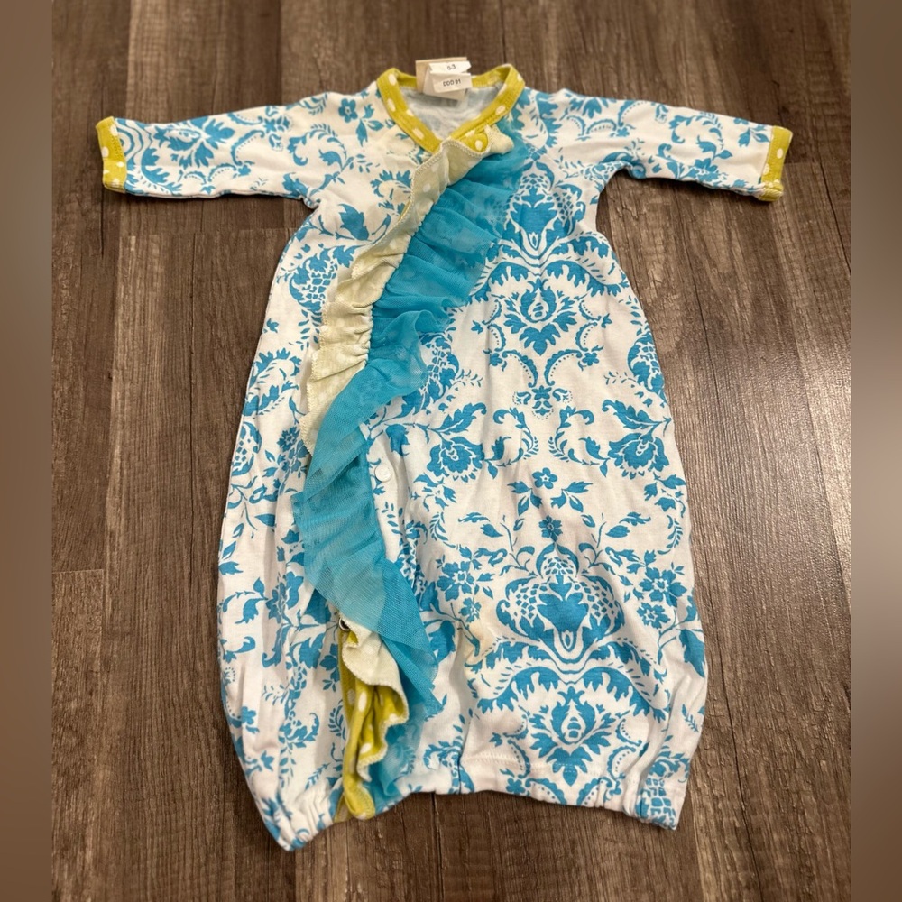 🩵Baby gown bundle🩵